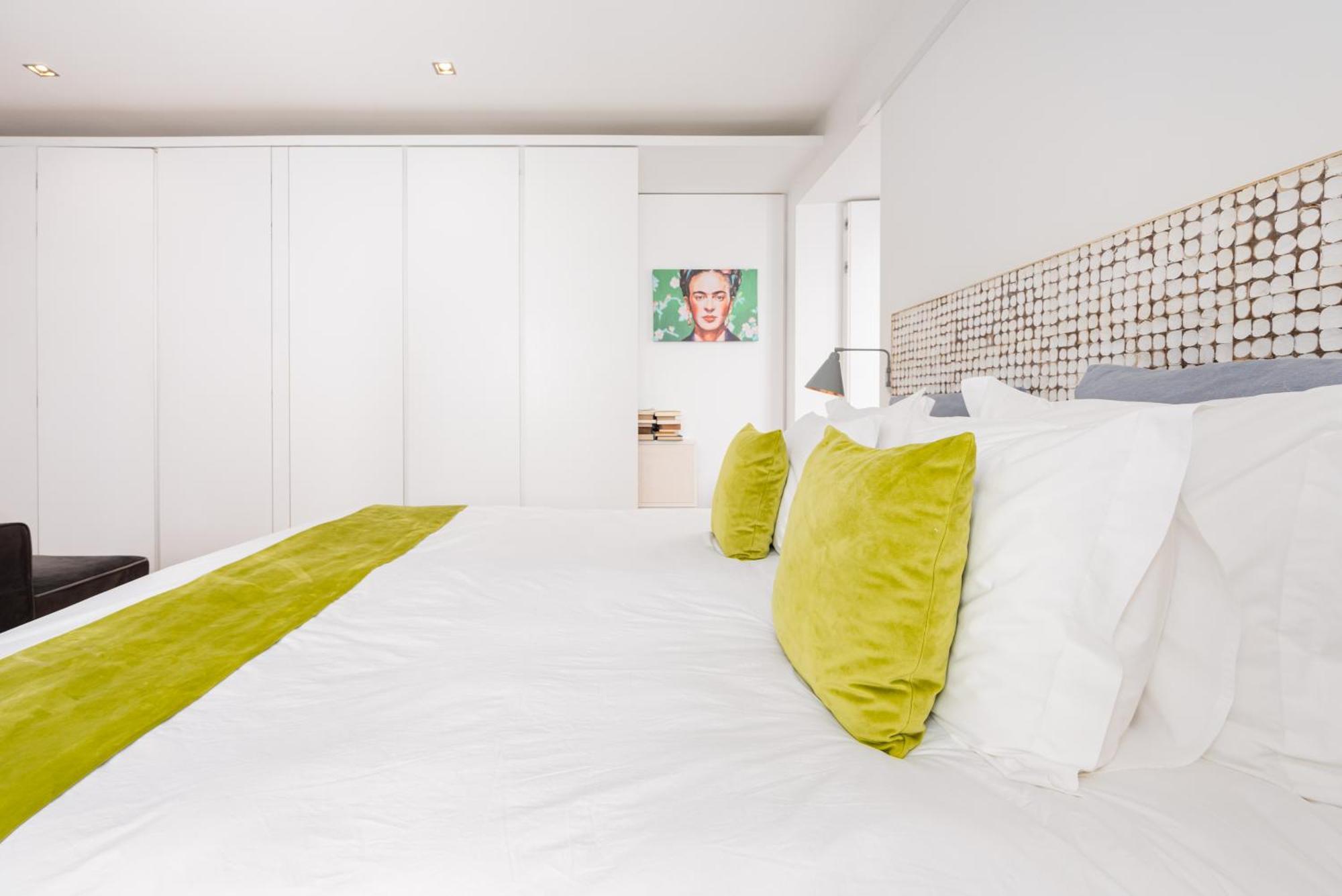 Boutique Apartment In The Heart Of Lisbon ! Lemonn B Bagian luar foto