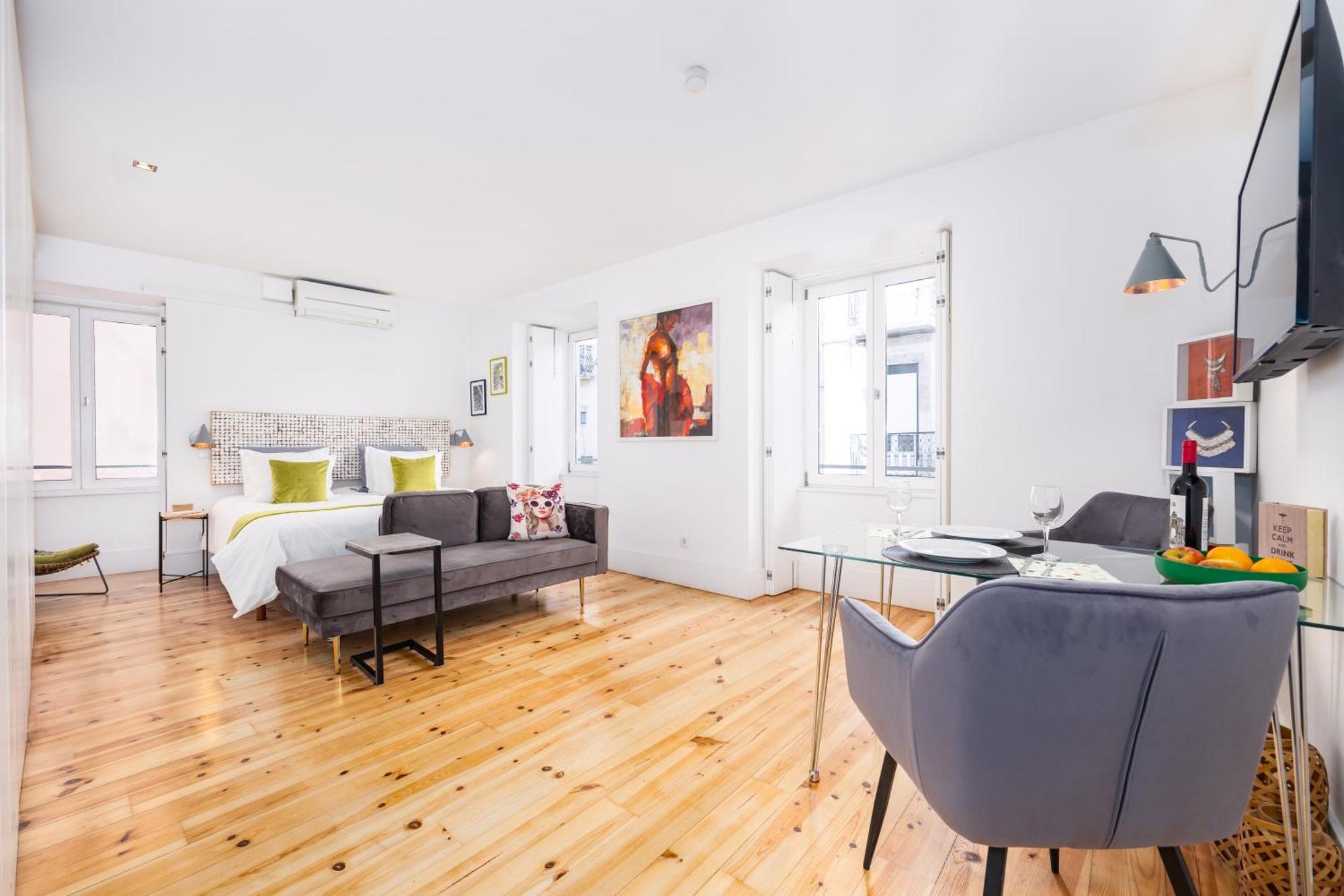 Boutique Apartment In The Heart Of Lisbon ! Lemonn B Bagian luar foto